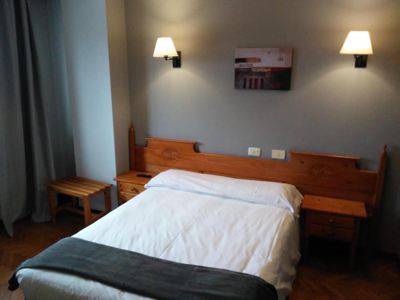 Hostal San Telmoトゥイ エクステリア 写真